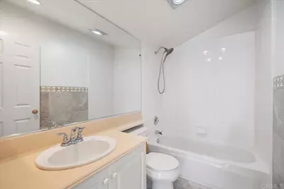 6405 Ebb Tide Street, Carlsbad, CA 92011 - Photo 31
