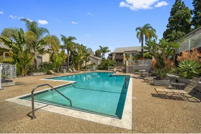 8548 Via Mallorca #E, La Jolla, CA 92037 - Photo 27