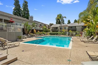8548 Via Mallorca #E, La Jolla, CA 92037 - Photo 29