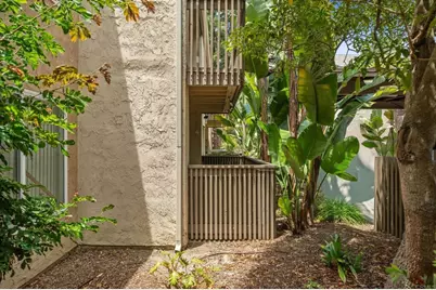 8548 Via Mallorca #E, La Jolla, CA 92037 - Photo 43