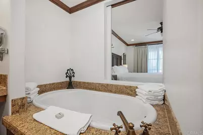 7310 Estrella De Mar Road #18, Carlsbad, CA 92009 - Photo 23
