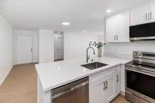 7758 Caminito Encanto, Carlsbad, CA 92009 - Photo 3