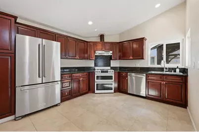 647 Via Costa Rica, Vista, CA 92081 - Photo 7
