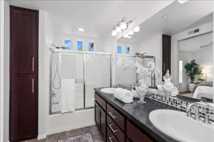 6358 Citracado Cir, Carlsbad, CA 92009 - Photo 29