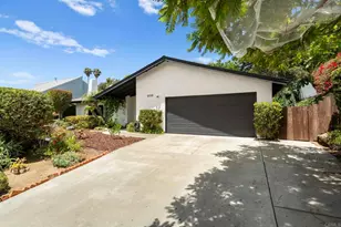 2550 Unicornio St, Carlsbad, CA 92009 - Photo 1