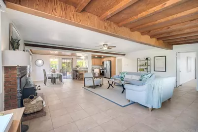 1643 Mesa Verde Dr., Vista, CA 92084 - Photo 3