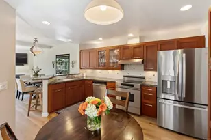 2921 Sandy Pointe, Del Mar, CA 92014 - Photo 5