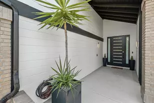 2302 Kimberly Ct, Carlsbad, CA 92008 - Photo 5
