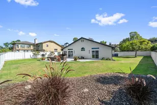 2302 Kimberly Ct, Carlsbad, CA 92008 - Photo 41