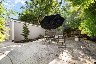 2776 Santa Clara Way, Sacramento, CA 95817 - Photo 25