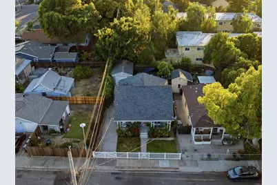 2776 Santa Clara Way, Sacramento, CA 95817 - Photo 33