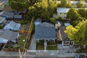 2776 Santa Clara Way, Sacramento, CA 95817 - Photo 33