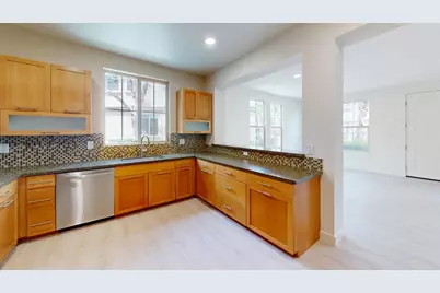 10710 Canyon Grove Trail #31, San Diego, CA 92130 - Photo 5