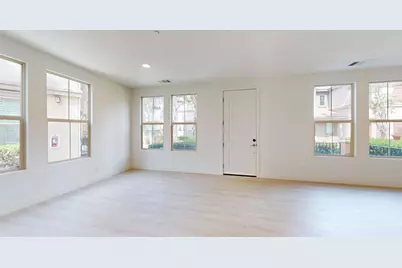 10710 Canyon Grove Trail #31, San Diego, CA 92130 - Photo 3