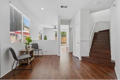 17 Calle De Vida, Rancho Santa Margarita, CA 92688 - Photo 5