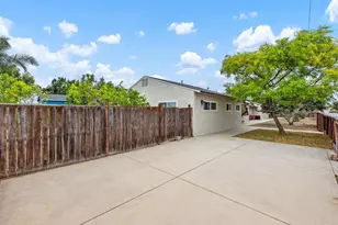 233 Grace St, Oceanside, CA 92054 - Photo 5