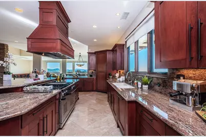 2362 Edgehill Road, Vista, CA 92084 - Photo 25