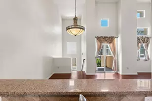 8877 Tribeca Cir, San Diego, CA 92123 - Photo 5