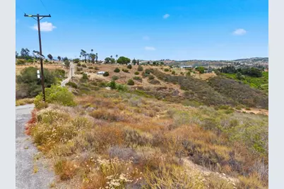 127 210-76/77 Rocking Horse, Escondido, CA 92026 - Photo 5