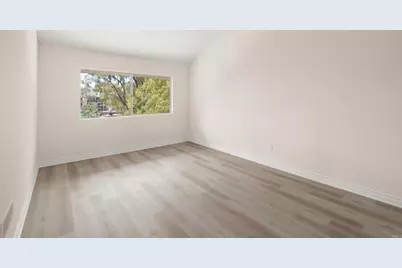 4020 Layang Layang Circle #B, Carlsbad, CA 92008 - Photo 15
