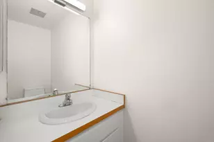 4020 Layang Layang Cir, Carlsbad, CA 92008 - Photo 13