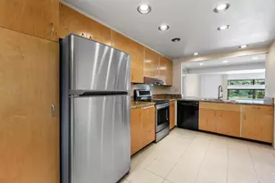 2510 Navarra Dr, Carlsbad, CA 92009 - Photo 7