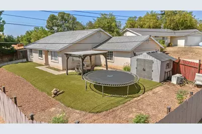 722 8th Street, Ramona, CA 92065 - Photo 1