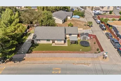 722 8th Street, Ramona, CA 92065 - Photo 3