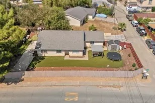 722 8th St, Ramona, CA 92065 - Photo 3
