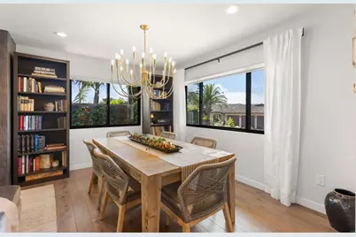8675 Glenwick Lane, La Jolla, CA 92037 - Photo 11