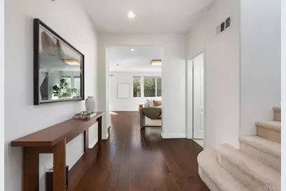 10553 Hollingsworth Way, San Diego, CA 92127 - Photo 5