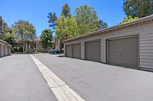 1087 Shadowridge Dr, Vista, CA 92081 - Photo 27