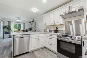 4608 Driftwood Cir, Carlsbad, CA 92008 - Photo 11