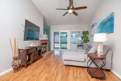 883 Glenwood Drive, Oceanside, CA 92057 - Photo 3