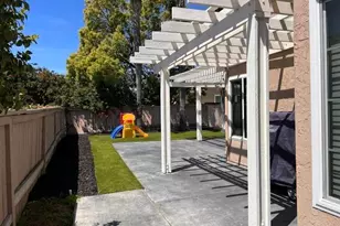 1967 Spanish Oak Way, Vista, CA 92081 - Photo 29