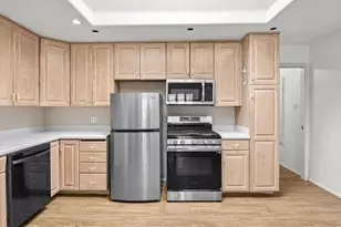 402-4 Santa Barbara St, Oceanside, CA 92058 - Photo 9