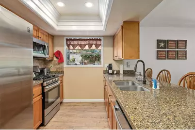 407 Dorsey Way, Vista, CA 92083 - Photo 9