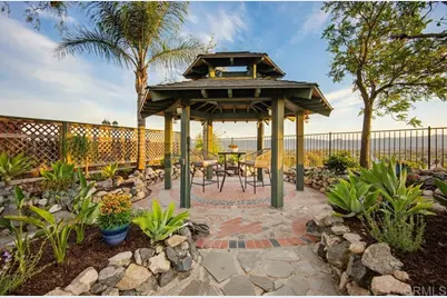 39912 Hillsboro Circle, Murrieta, CA 92562 - Photo 25