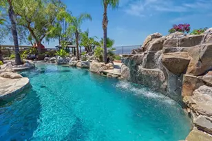 39912 Hillsboro Cir, Murrieta, CA 92562 - Photo 3