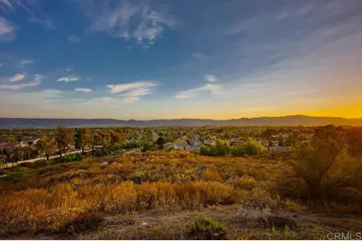 39912 Hillsboro Circle, Murrieta, CA 92562 - Photo 3