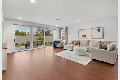 909 Woodhaven Road, San Marcos, CA 92069 - Photo 13