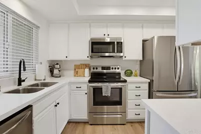 23671 Country Villa Rd, Ramona, CA 92065 - Photo 9