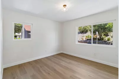 221 Colina, Vista, CA 92084 - Photo 35