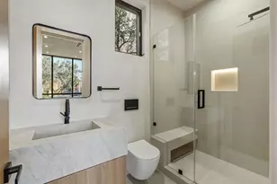 824 N Curson Ave, Los Angeles, CA 90046 - Photo 31