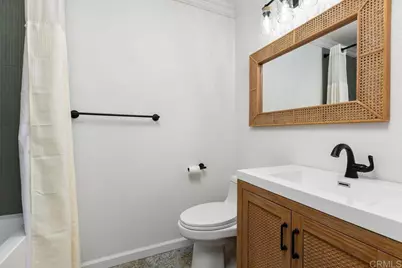 9046 Circle R Oaks Lane, Escondido, CA 92026 - Photo 21