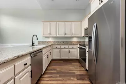 9046 Circle R Oaks Lane, Escondido, CA 92026 - Photo 15