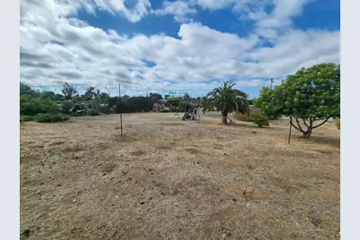 1060 Crest View Rd, Vista, CA 92081 - Photo 3