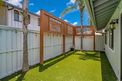 8151 Caminito Sonoma, La Jolla, CA 92037 - Photo 25