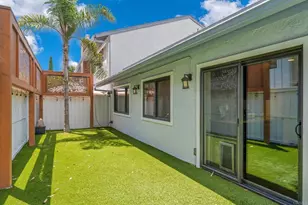 8151 Caminito Sonoma, La Jolla, CA 92037 - Photo 27