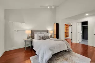 8151 Caminito Sonoma, La Jolla, CA 92037 - Photo 19